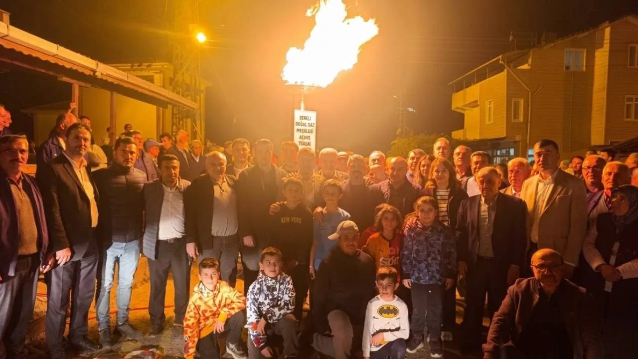 YENİCE'DE KALAYCILAR VE FATİH MAHALLELERİNE DOĞAL GAZ VERİLDİ